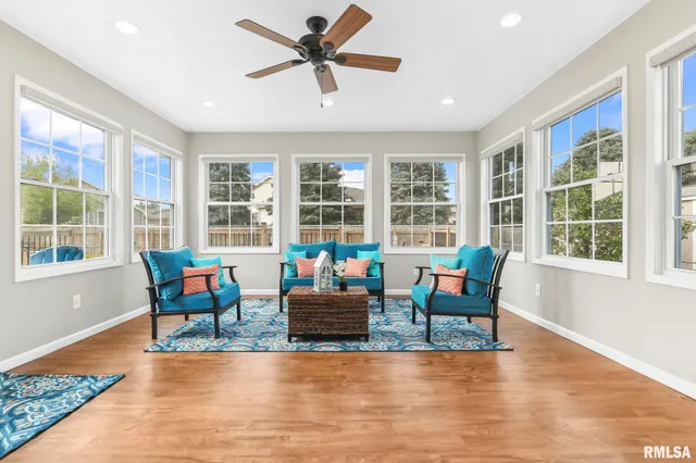 $2,400 | 1419 Redwood Drive, Chatham, IL 62629