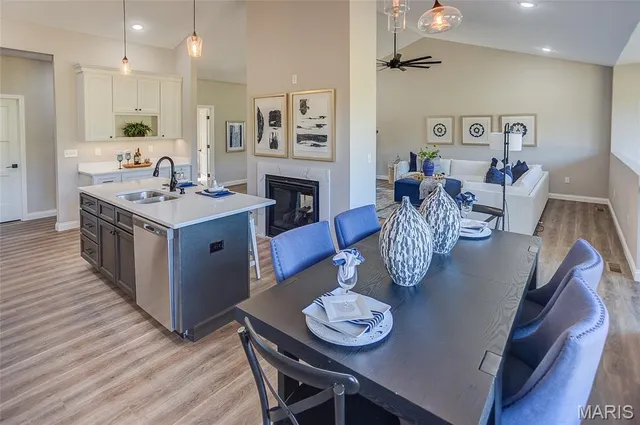 $794,900 | 8629 Savoy Lane, O'Fallon, IL 62269