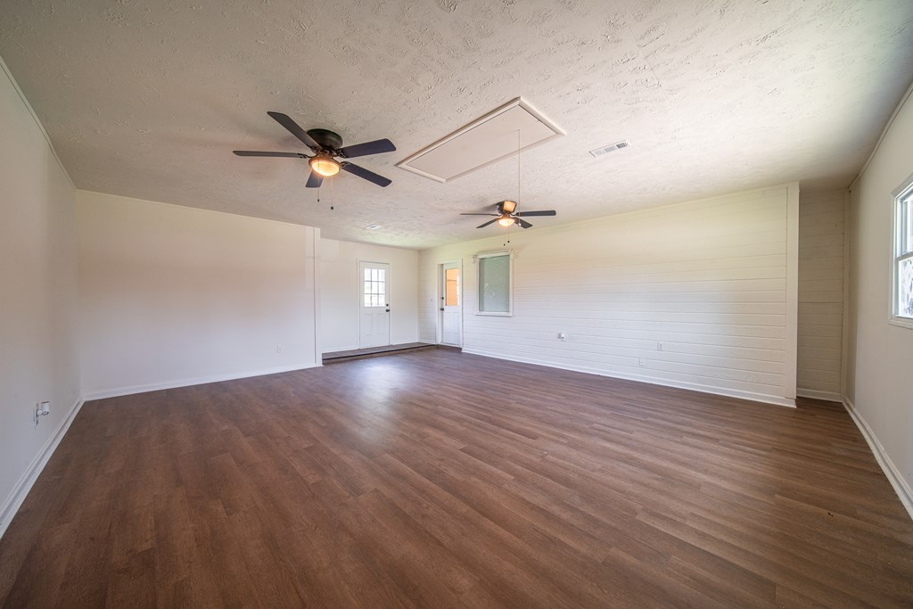 520 Lee Road Phenix City, AL 36870 - Photo 18 of 42