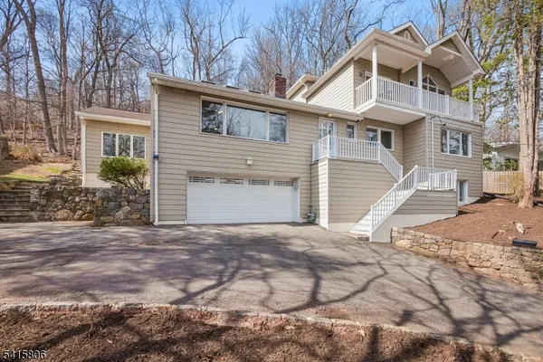 $1,748,000 | 129 Sagamore Road, Millburn, NJ 07041