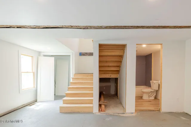 $299,000 | 54 Division Street, Great Barrington, MA 01230