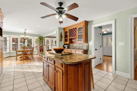 $565,000 | 62 Allen Road, Sturbridge, MA 01566