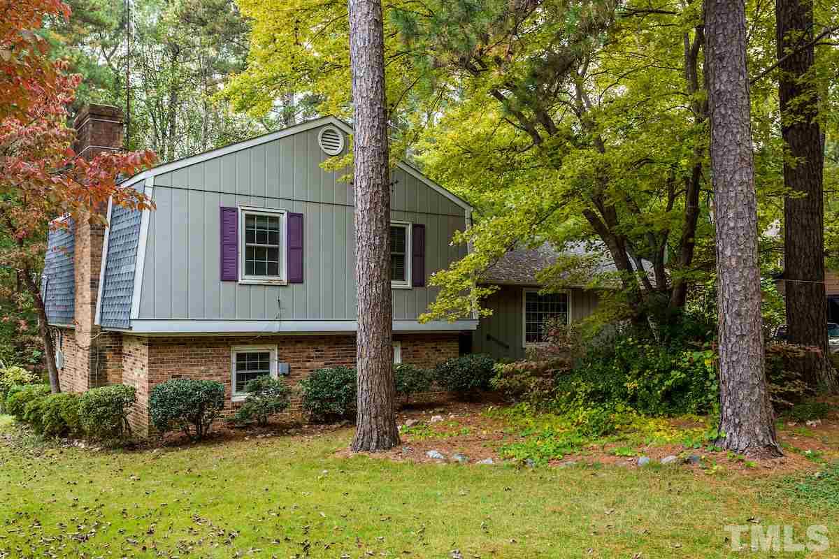 1304 Medfield Road Raleigh, NC 27607 - Photo 2 of 30
