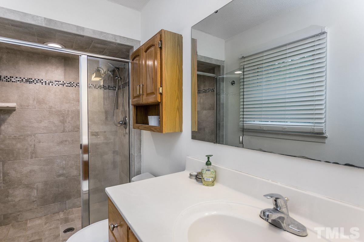 1304 Medfield Road Raleigh, NC 27607 - Photo 16 of 30