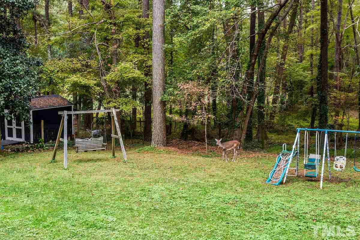 1304 Medfield Road Raleigh, NC 27607 - Photo 26 of 30
