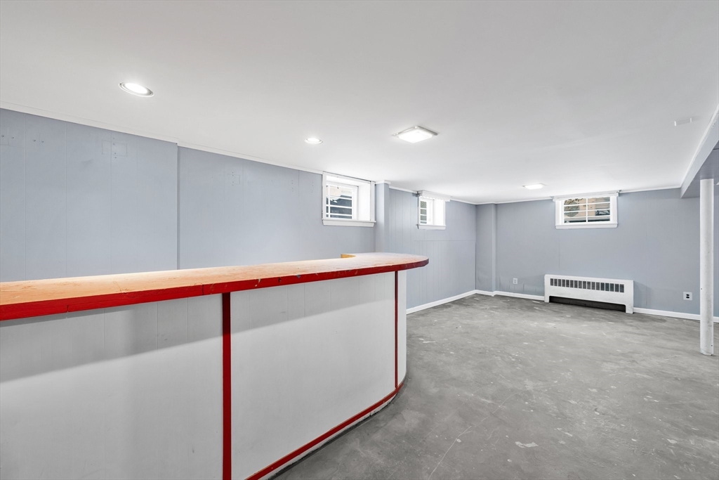 6 Cornwall Street Springfield, MA 01104 - Photo 26 of 40 a view of an empty room