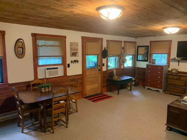 $179,000 | 505 River Road, Pittsburg, NH 03592