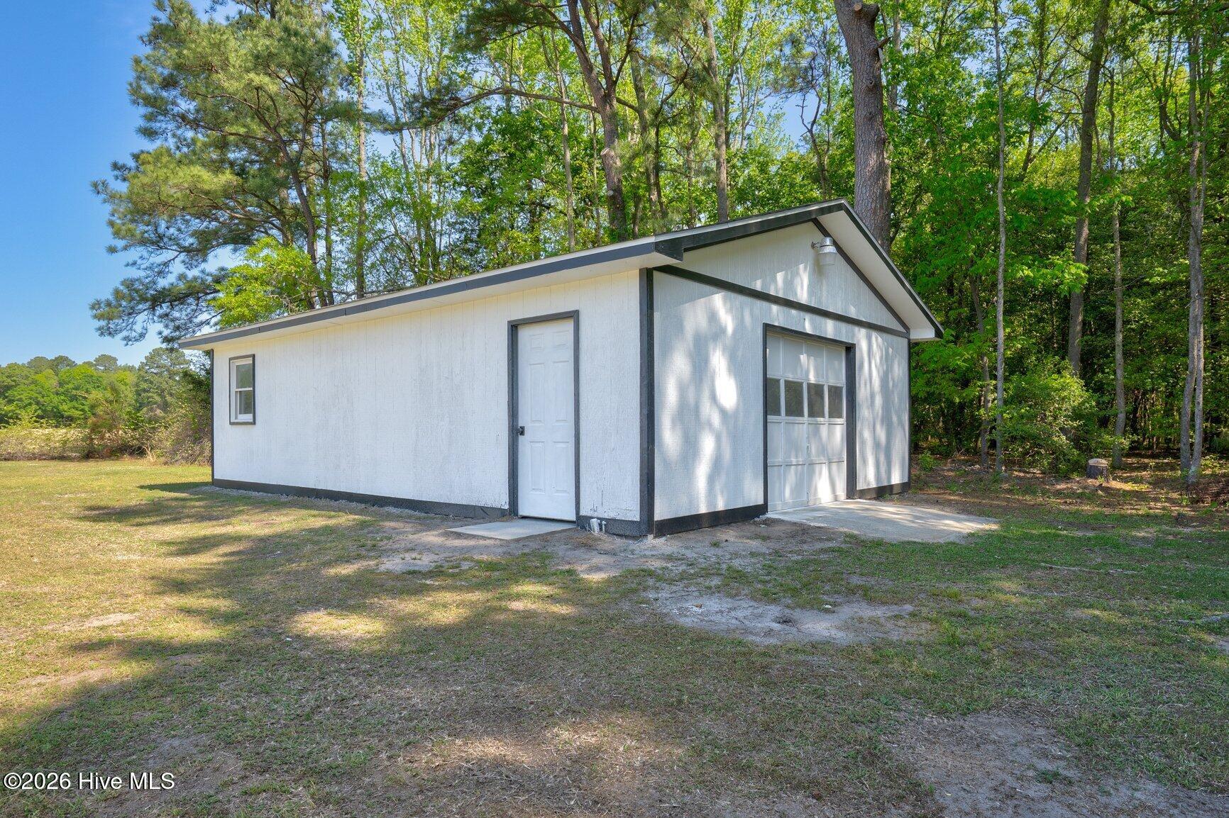 526 Maccripine Road Pinetops, NC 27864 - Photo 4 of 27 024-526MaccripineRoad-Pinetops-NC-27864-