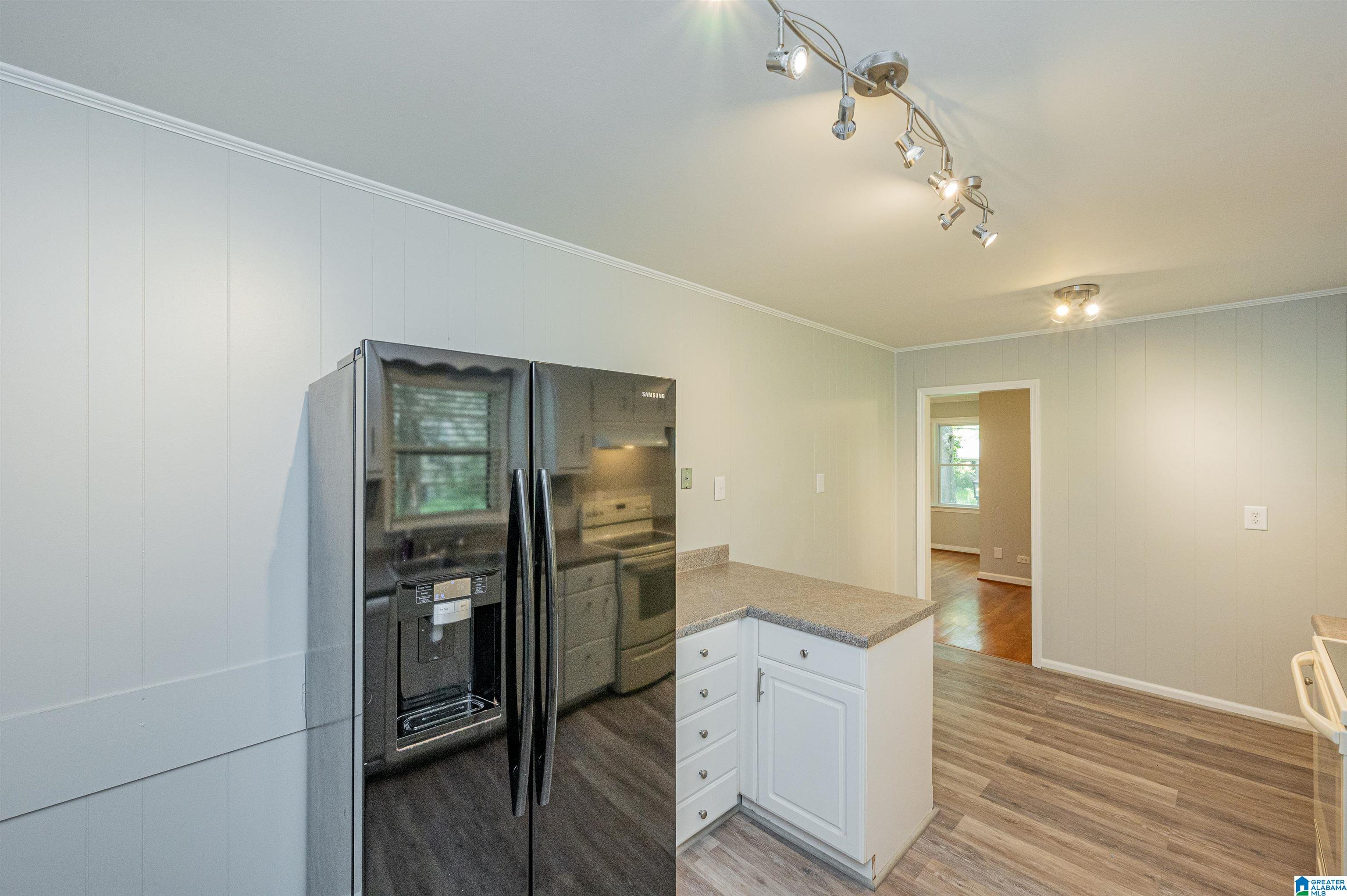 112 Hart Avenue Bessemer, AL 35023 - Photo 16 of 36