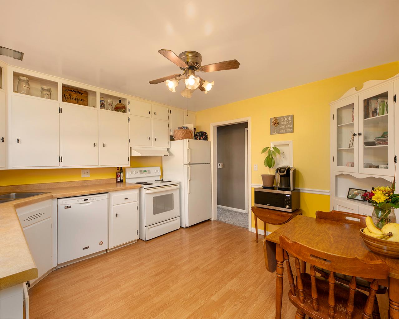824 Margaret Street Rhinelander, WI 54501 - Photo 3 of 23 Gallery Image 3