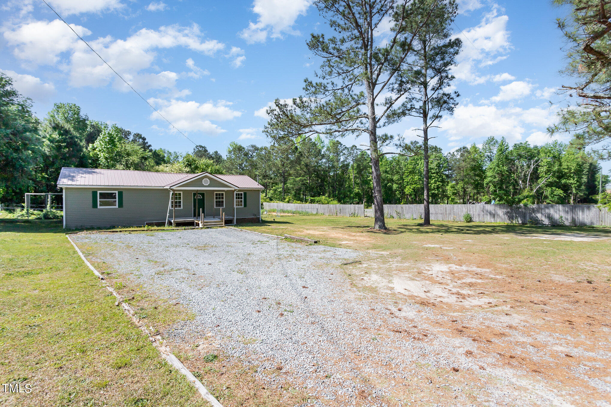 459 Ivey Road Benson, NC 27504 - Photo 2 of 30 001_img_0078-edit