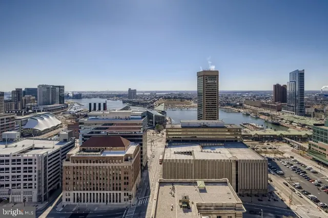 a picture of city view