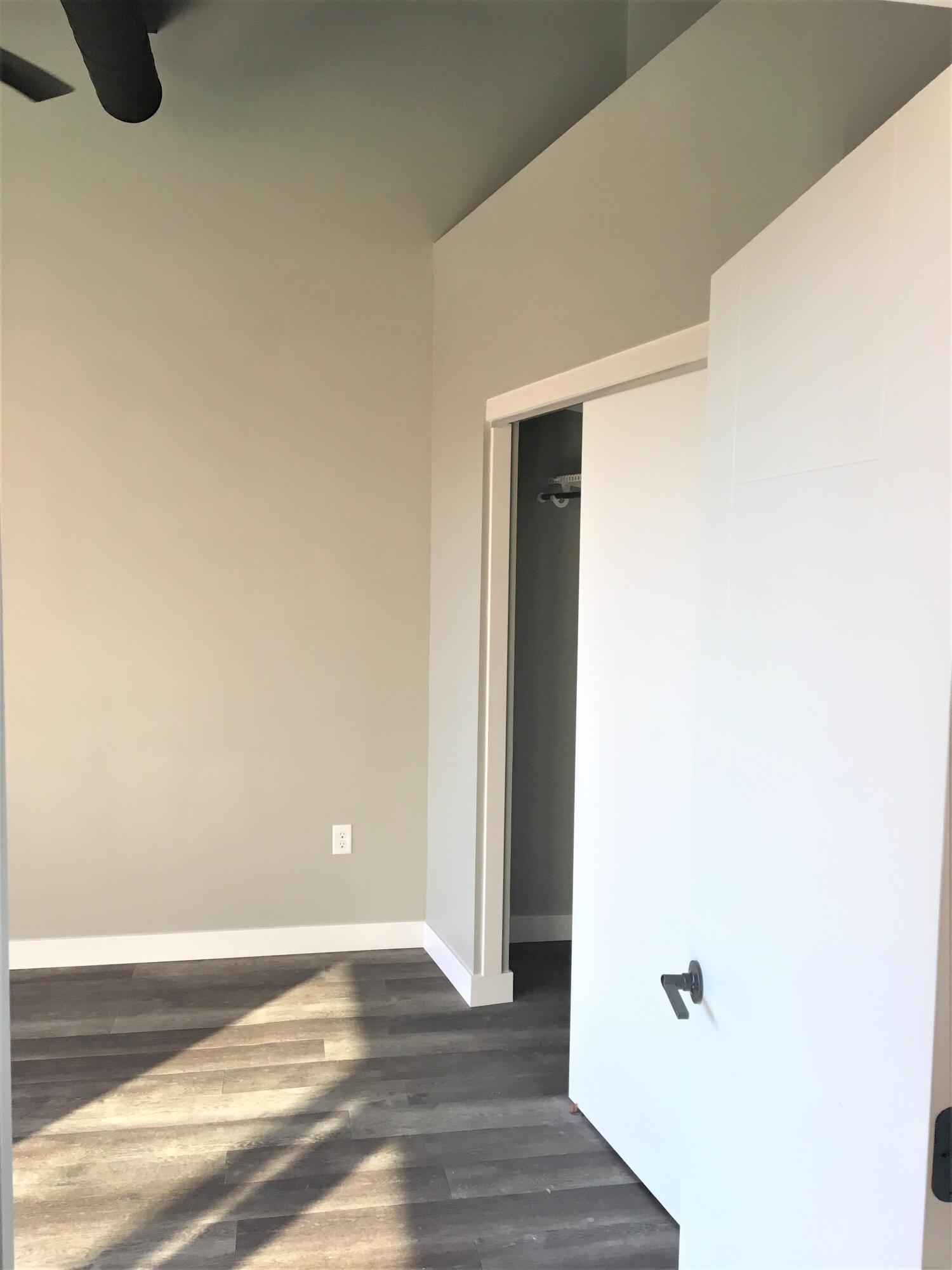 157 South Kalamazoo Mall, Unit 403 Kalamazoo, MI 49007 - Photo 3 of 10 IMG102516105328