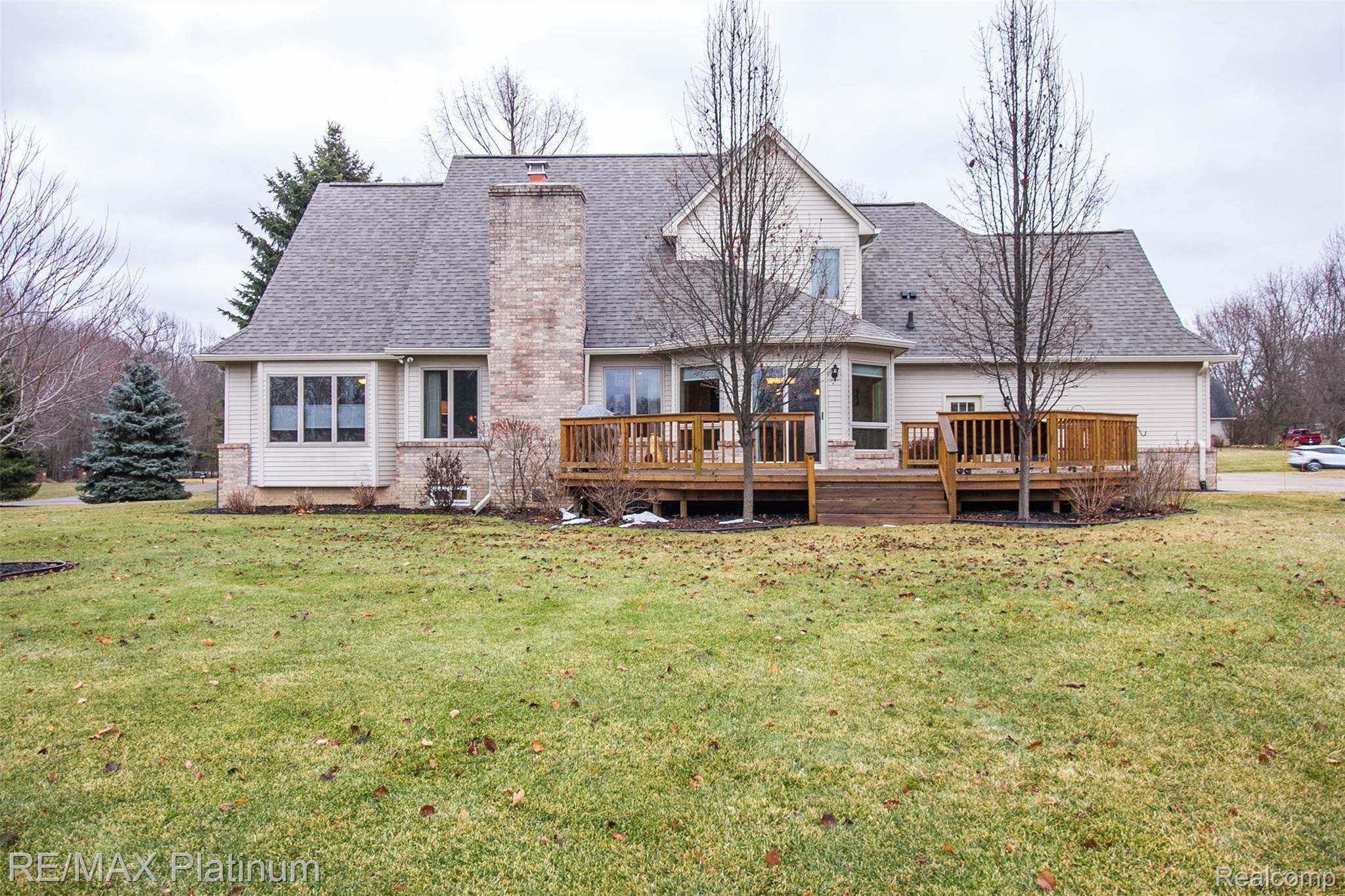 1819 Clover Ridge Drive Howell, MI 48843 - Photo 39 of 39 43.jpg