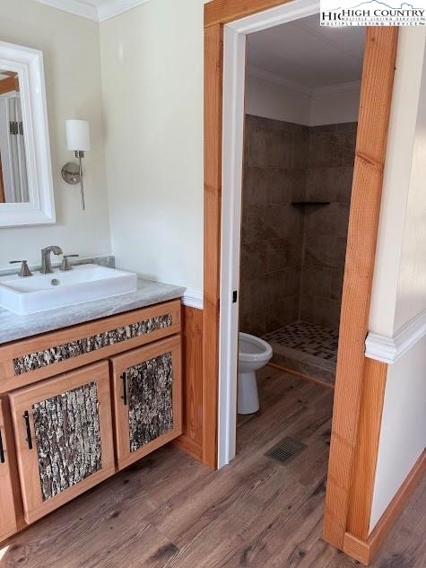 388 Monroe Miller Road Lansing, NC 28643 - Photo 20 of 34 a bathroom with a sink a toilet and shower