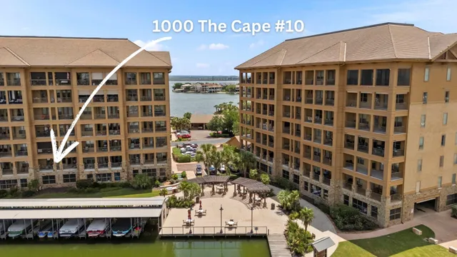 a view of a large building