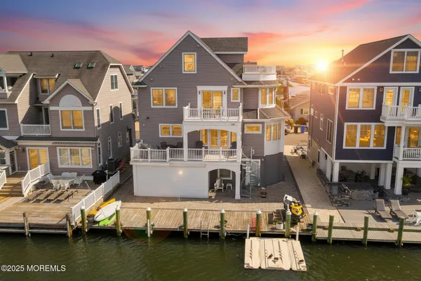 $2,300,000 | 417 Delray Drive, Lavallette, NJ 08735