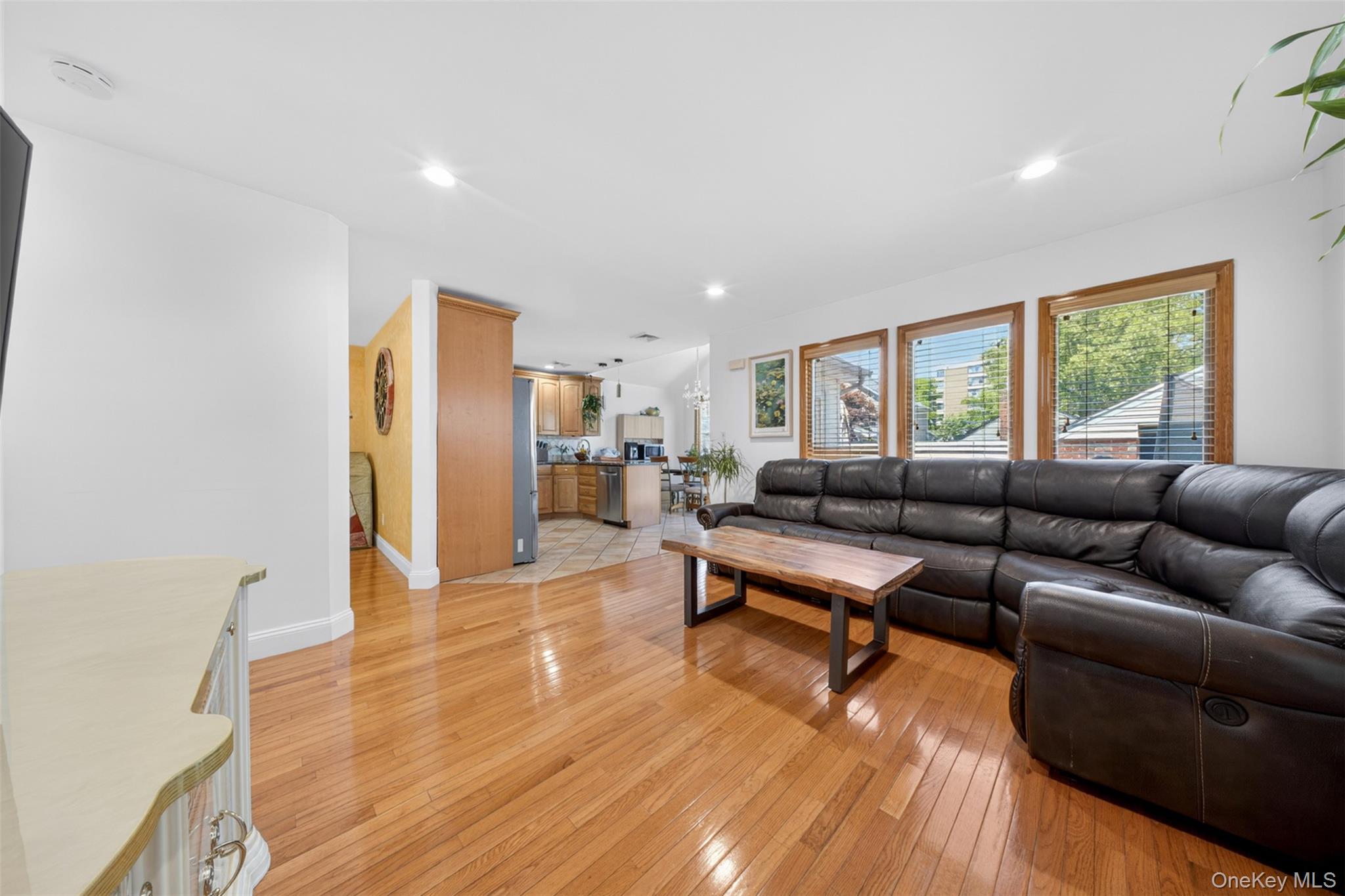 162-11 12th Road Queens, NY 11357 - Photo 18 of 41