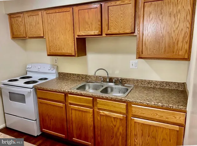 $2,200 | 14667 Endsley Turn, Woodbridge, VA 22193