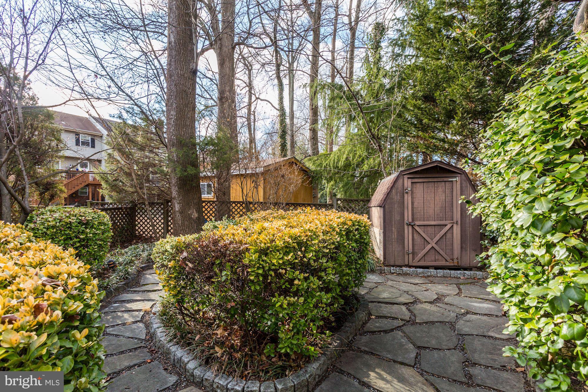 223 Georgetown Road Annapolis, MD 21403 - Photo 26 of 30 Exterior (Rear)