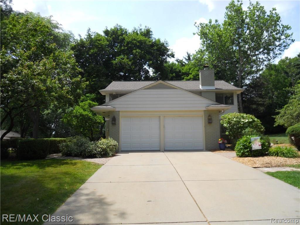 937 Rock Spring Road Bloomfield Hills, MI 48304 - Photo 38 of 41
