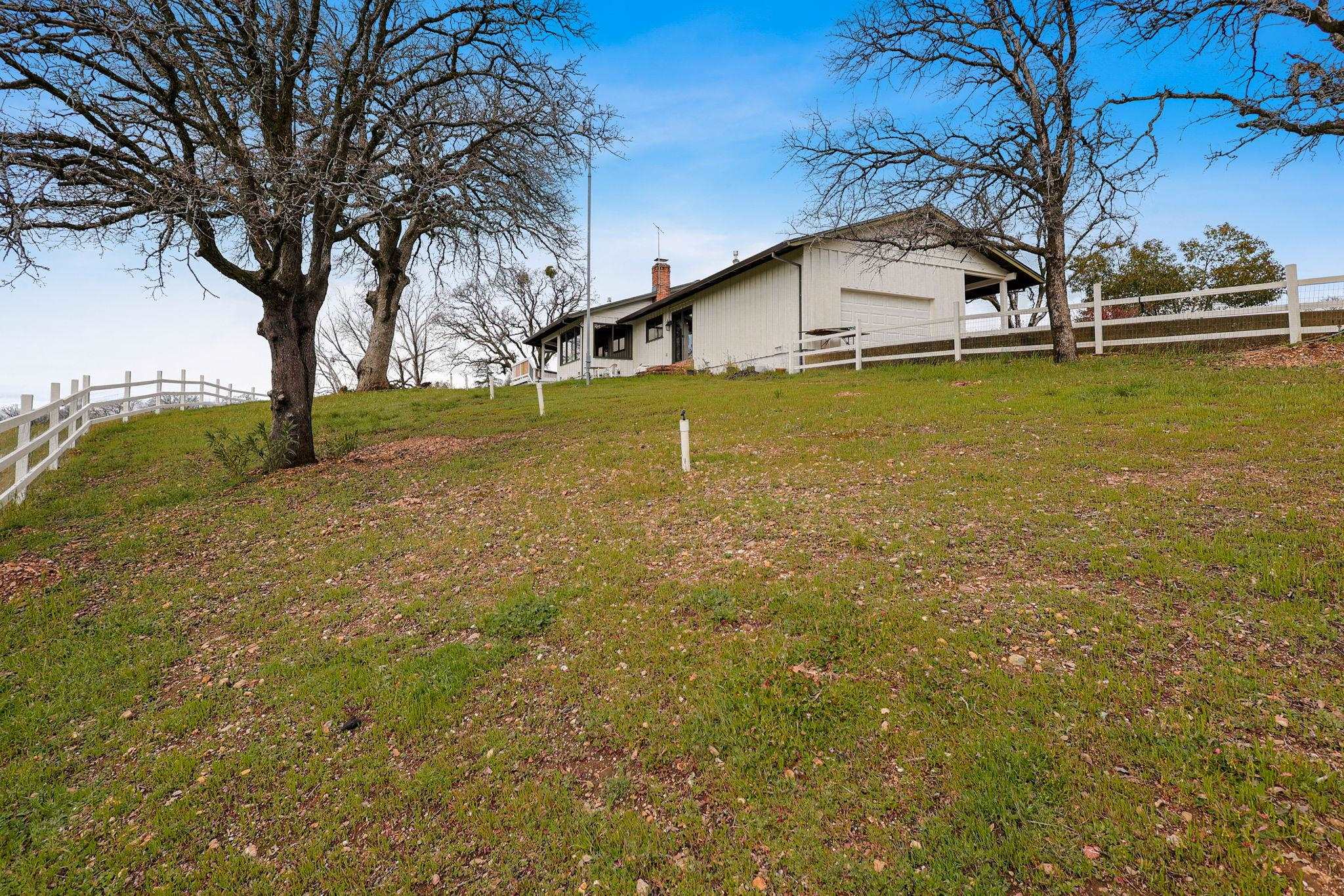 21755 Wilcox Road Red Bluff, CA 96080 - Photo 45 of 49