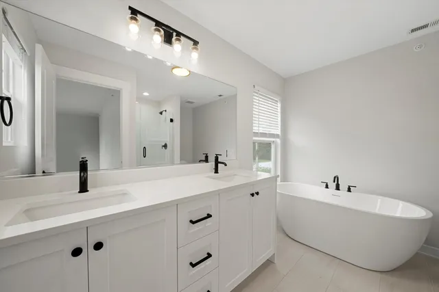 $3,200 | 17872 Argos Court, Tinley Park, IL 60477