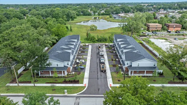 $3,200 | 17872 Argos Court, Tinley Park, IL 60477