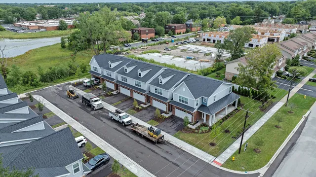 $3,200 | 17872 Argos Court, Tinley Park, IL 60477