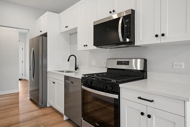 $3,200 | 17872 Argos Court, Tinley Park, IL 60477