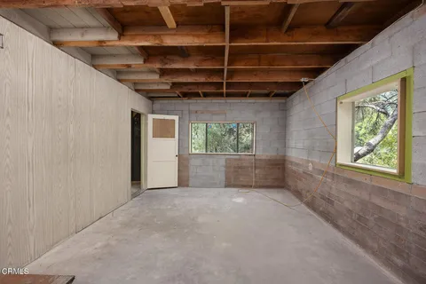 $1,899,000 | 1349 El Vago Street, La Canada Flintridge, CA 91011