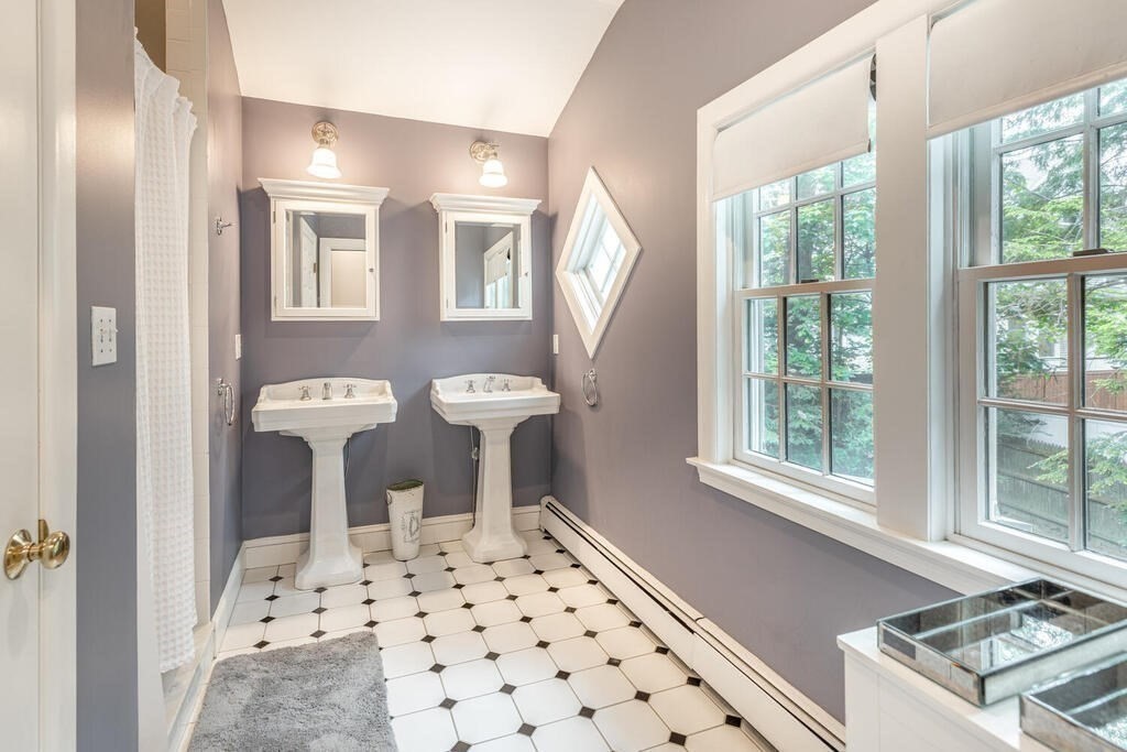 403 Hillcrest Road Needham, MA 02492 - Photo 22 of 35 Gallery Image 22