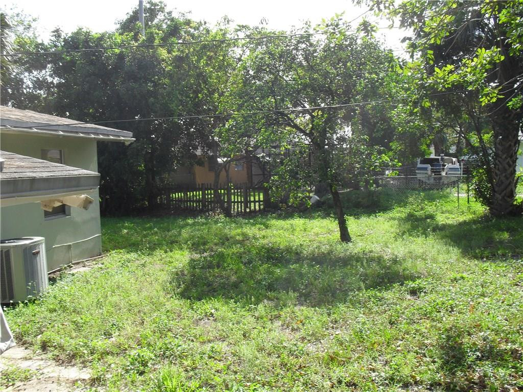 1409 West 28th Street Riviera Beach, FL 33404 - Photo 6 of 13 Photo 6