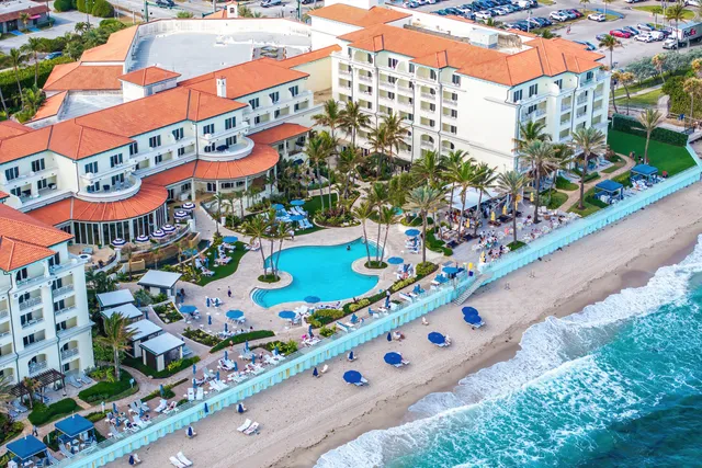 $5,500,000 | 3550 South Ocean Boulevard, Unit 6B, South Palm Beach, FL 33480