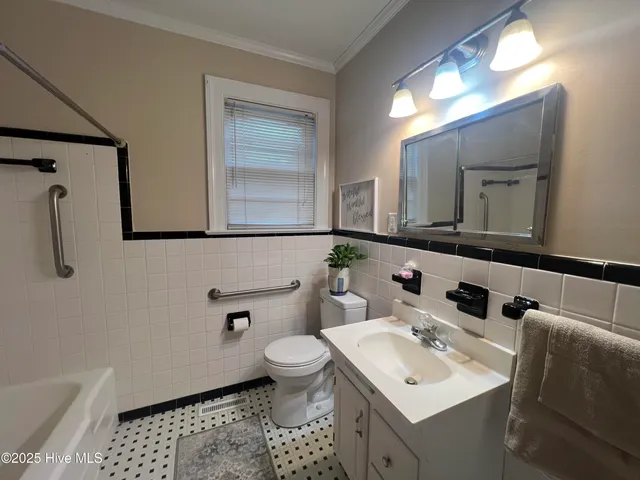 $230,000 | 245 South Hillcrest Drive, Goldsboro, NC 27534