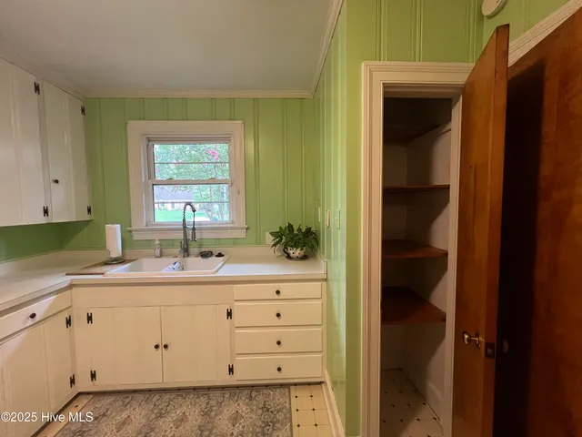 $230,000 | 245 South Hillcrest Drive, Goldsboro, NC 27534