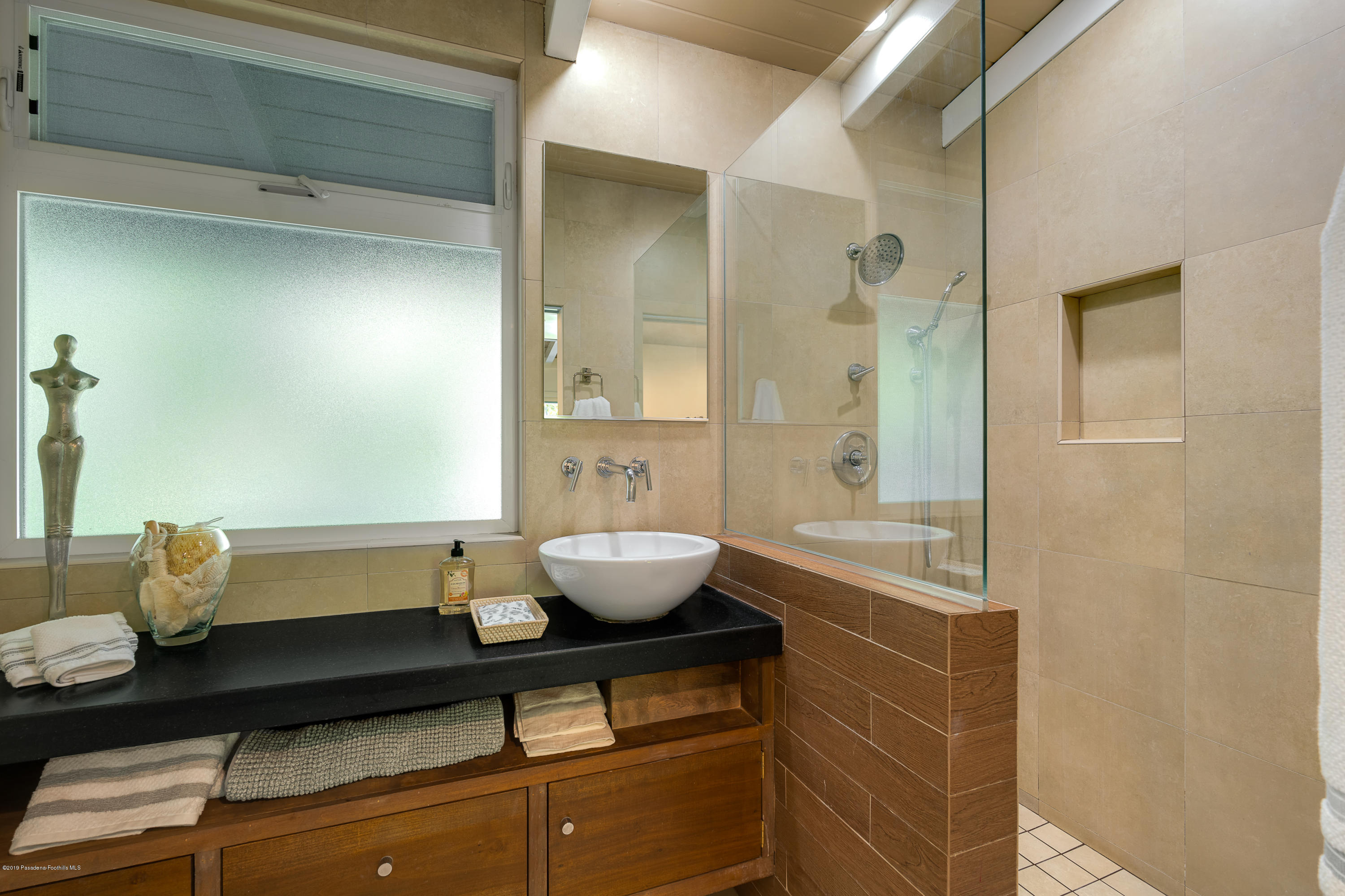 875 Laguna Road Pasadena, CA 91105 - Photo 15 of 31 egpimaging_875Laguna_015_HIGHRES