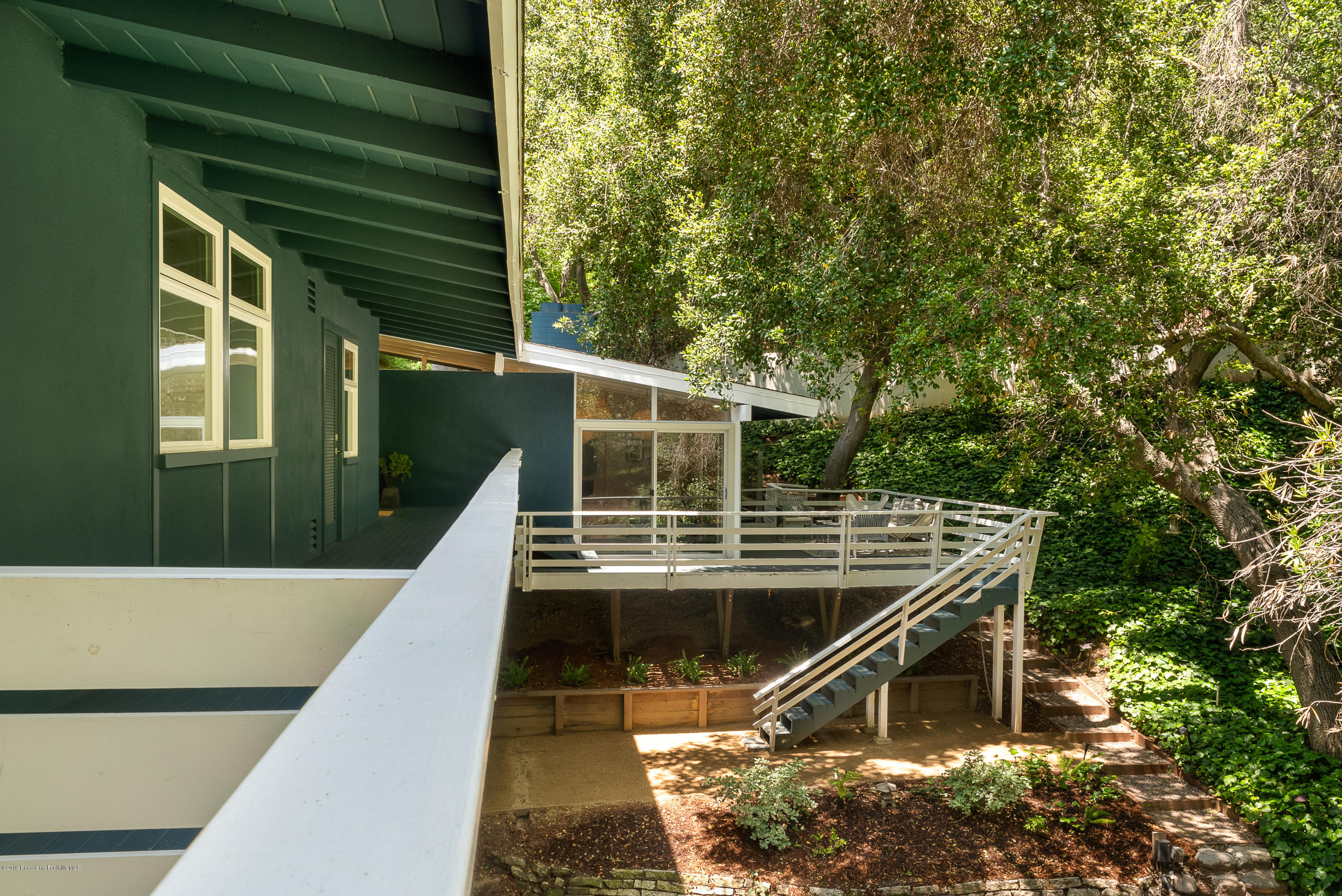 875 Laguna Road Pasadena, CA 91105 - Photo 3 of 31 egpimaging_875Laguna_002_HIGHRES