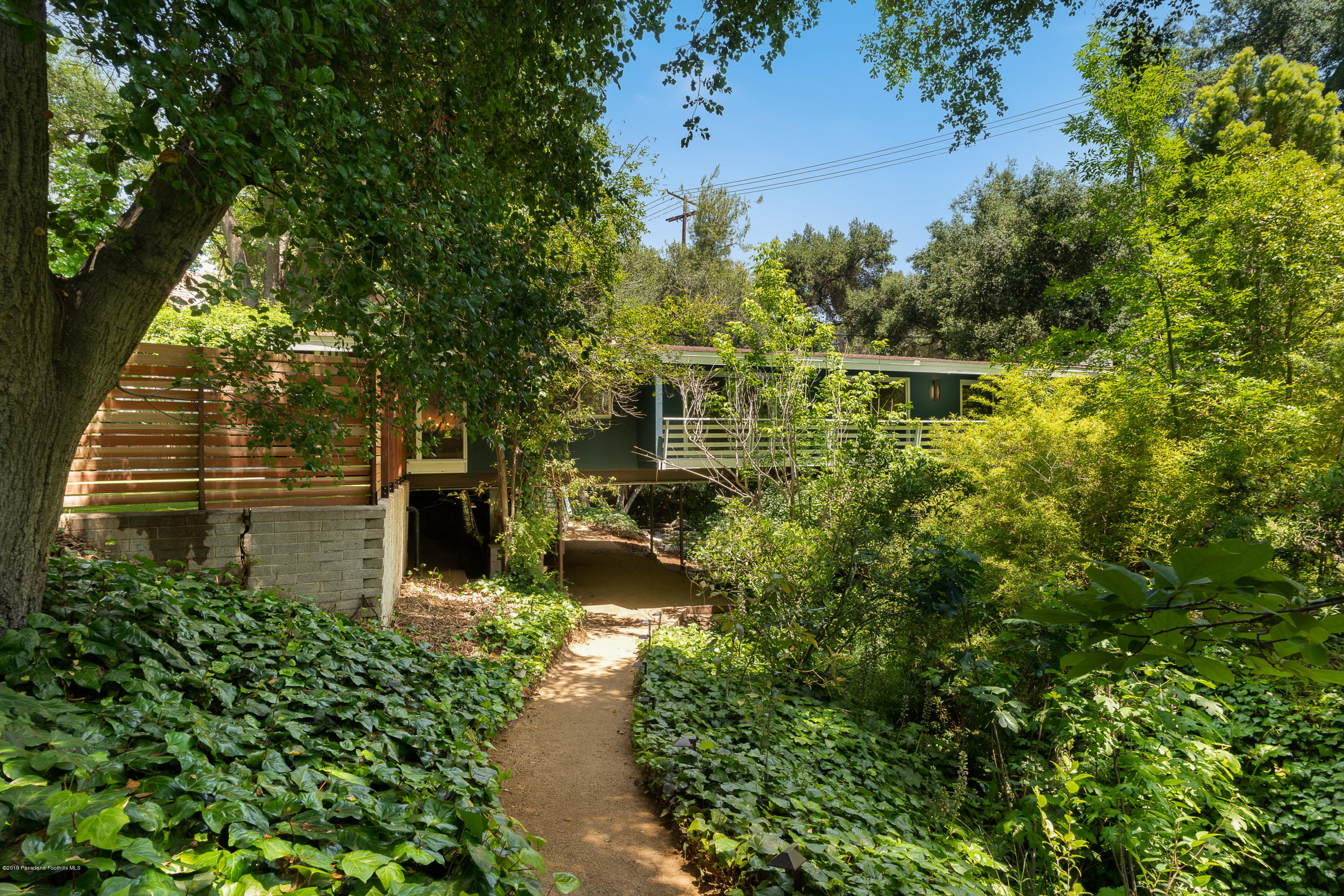 875 Laguna Road Pasadena, CA 91105 - Photo 31 of 31 egpimaging_875Laguna_031_HIGHRES