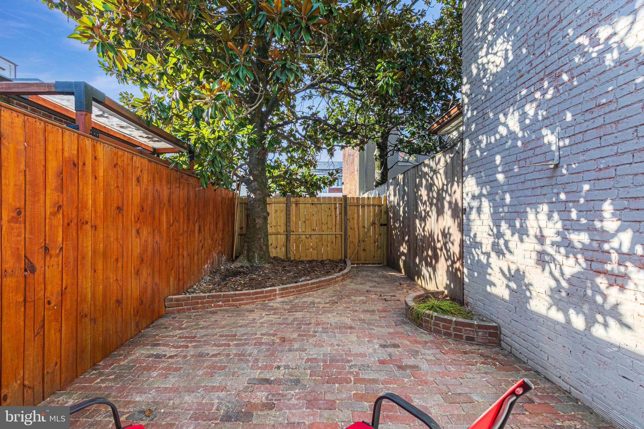 211 3rd Street Southeast Washington, DC 20003 - Photo 25 of 26