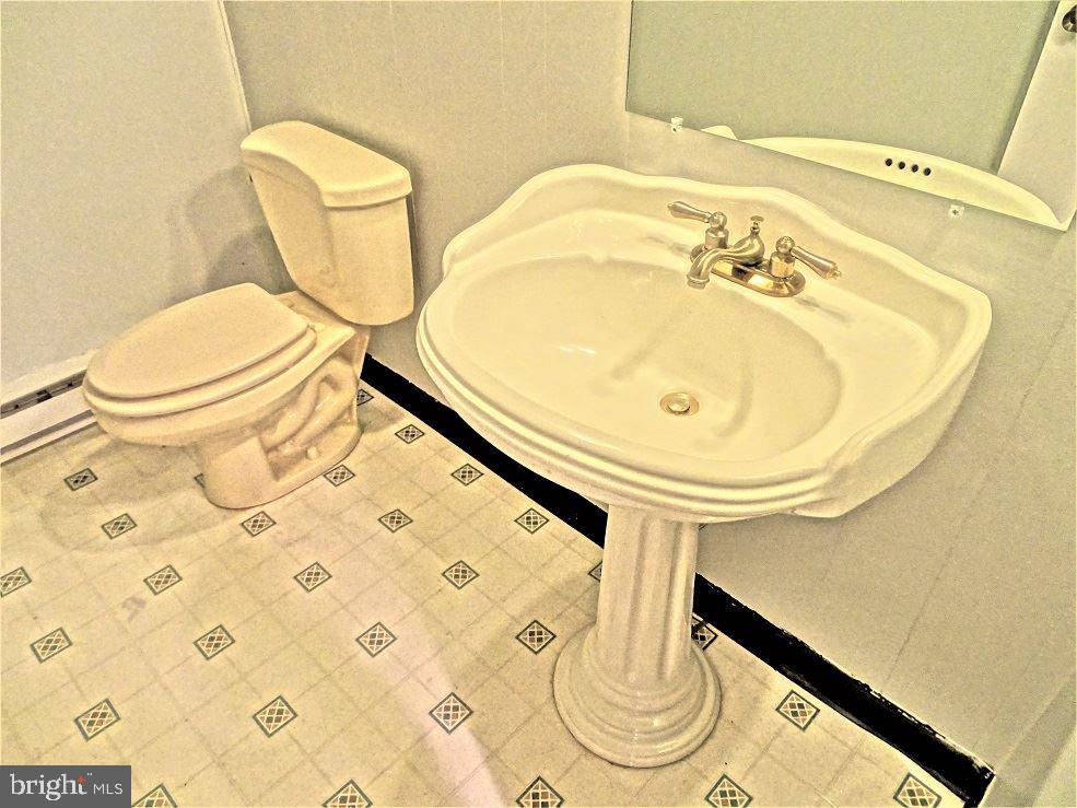 445 Carlton Road Hershey, PA 17033 - Photo 22 of 25 Gallery Image 22