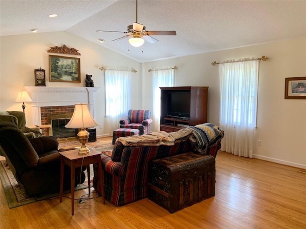 4748 Friendship Patterson Mill Road Burlington, NC 27215 - Photo 4 of 30 Gallery Image 4