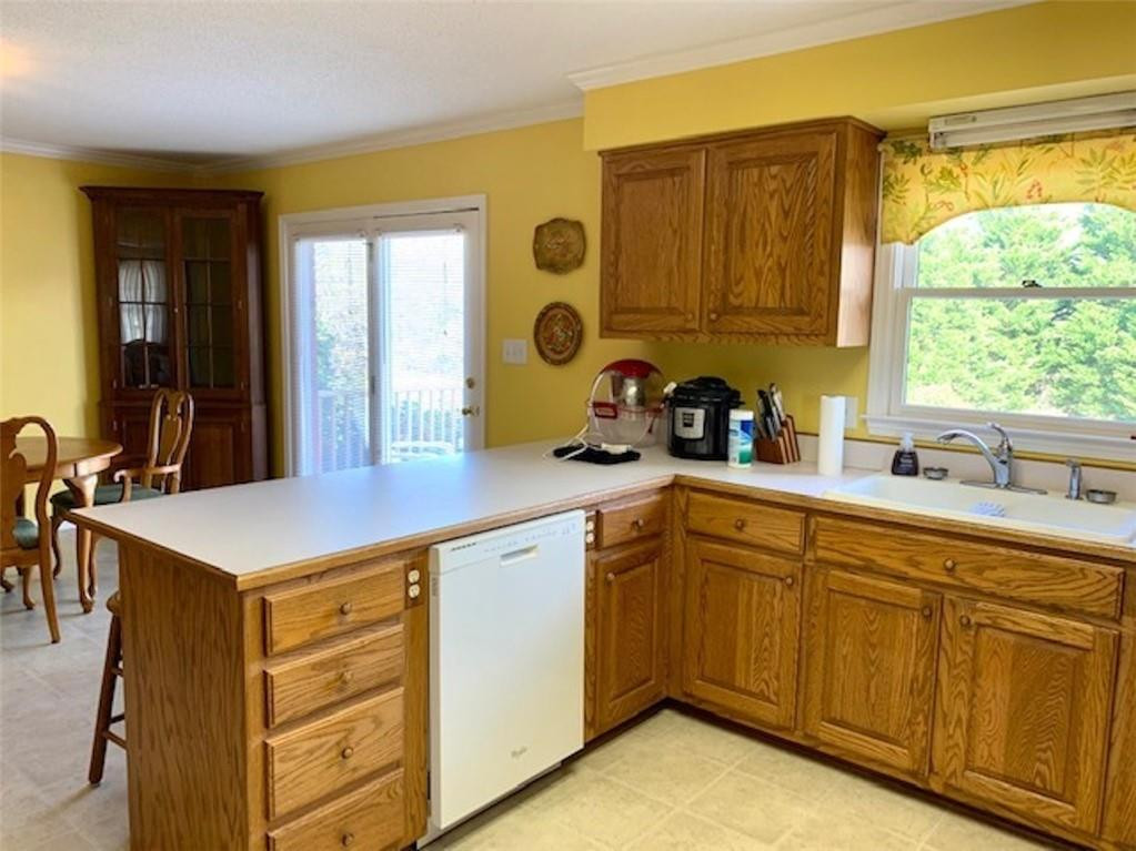 4748 Friendship Patterson Mill Road Burlington, NC 27215 - Photo 6 of 30 Gallery Image 6