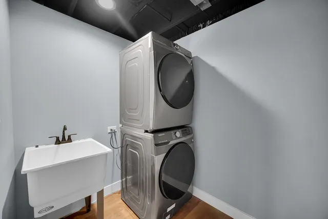 $579,000 | 2130 North 74th Court, Elmwood Park, IL 60707