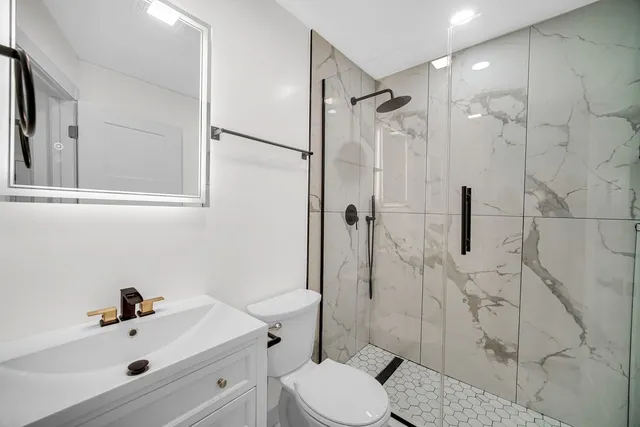 $579,000 | 2130 North 74th Court, Elmwood Park, IL 60707