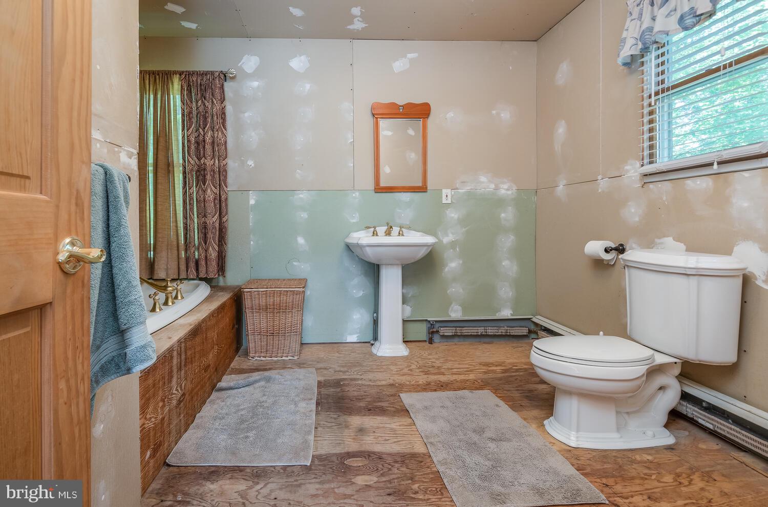 144 Van Dyke Road Hopewell, NJ 08525 - Photo 20 of 22 MASTER BATH