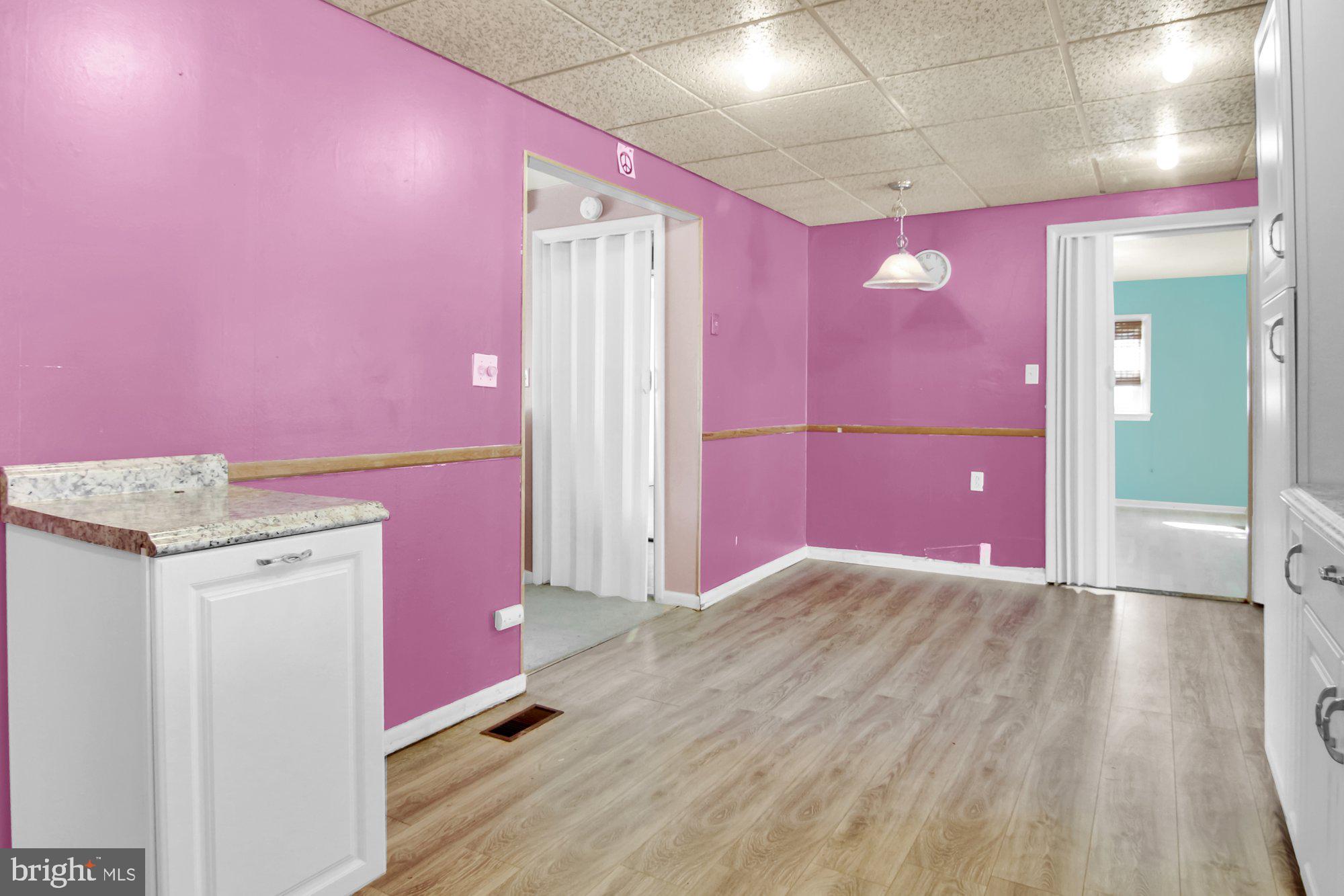 385 Silver Spring Road Mechanicsburg, PA 17050 - Photo 5 of 31 Gallery Image 5