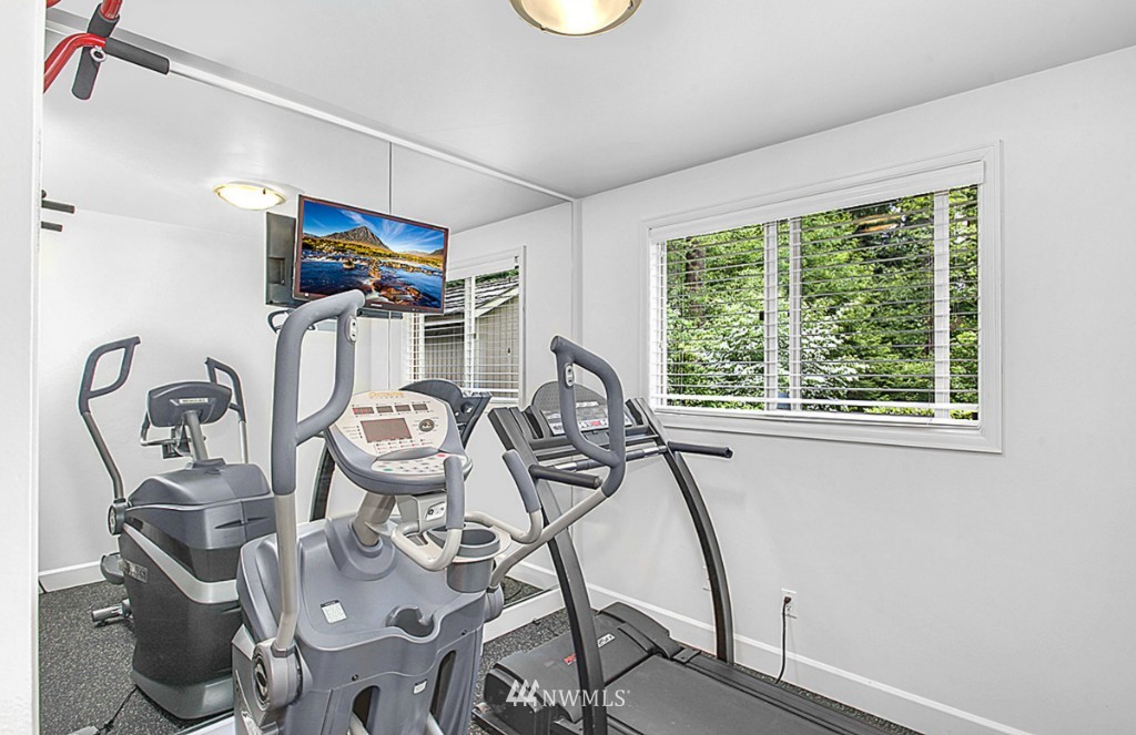 23019 Atlas Road Bothell, WA 98021 - Photo 17 of 22