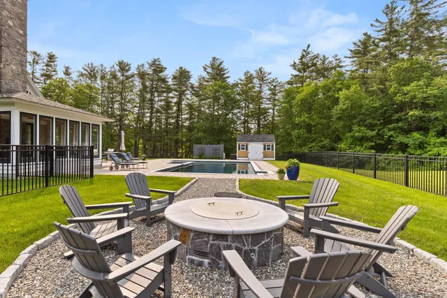 $4,500,000 | 74 Saddle Trail Drive, Dover, NH 03820