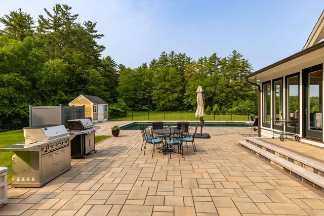 $4,500,000 | 74 Saddle Trail Drive, Dover, NH 03820